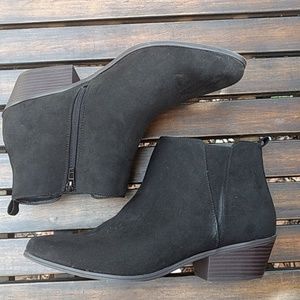 NWOT Black Suede Booties